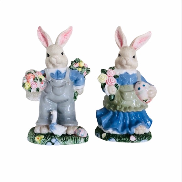 Unbranded Other - Porcelain Easter Bunny Home Decor Statue Set